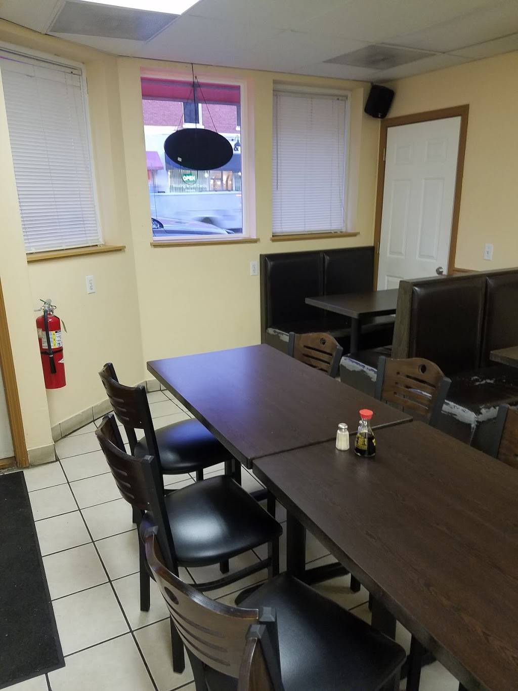 Mings Garden | restaurant | 114 S State St, Marengo, IL 60152, USA | 8155685835 OR +1 815-568-5835