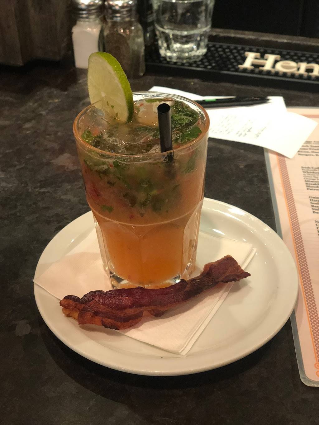 The Clover Irish Pub | restaurant | 2100 NW 42nd Ave, Miami, FL 33126, USA | 3058760469 OR +1 305-876-0469