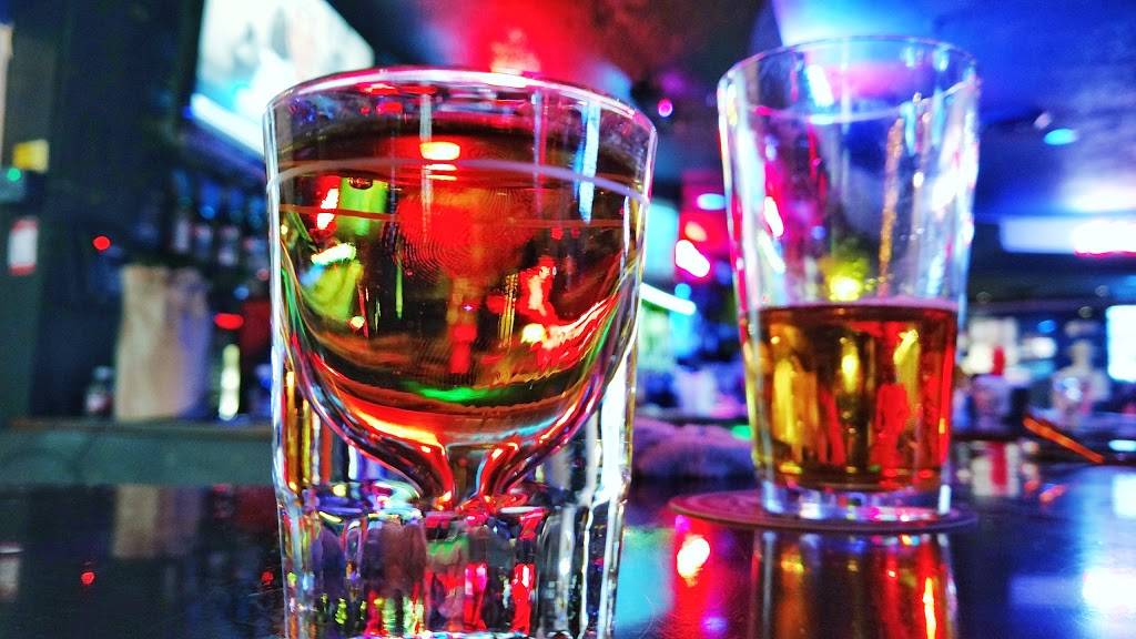 FLB Entertainment Center | restaurant | 511 E Bidwell St, Folsom, CA 95630, USA | 9169834411 OR +1 916-983-4411