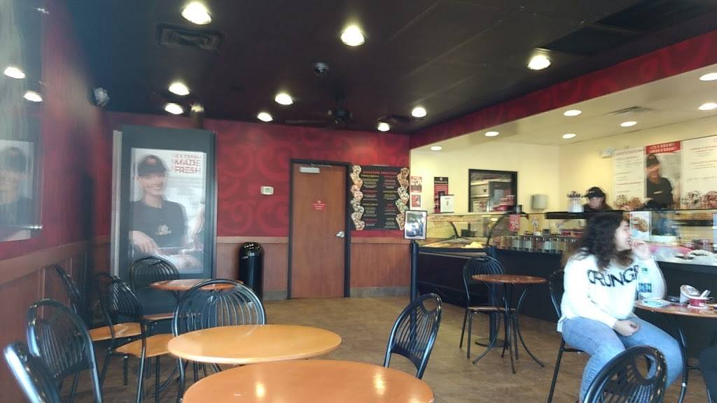 Cold Stone Creamery | bakery | 714 N Clinton St, Defiance, OH 43512, USA | 4197822700 OR +1 419-782-2700