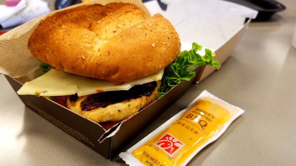 Chick-fil-A | restaurant | 2360 Dick Pond Rd, Myrtle Beach, SC 29575, USA | 8432933992 OR +1 843-293-3992