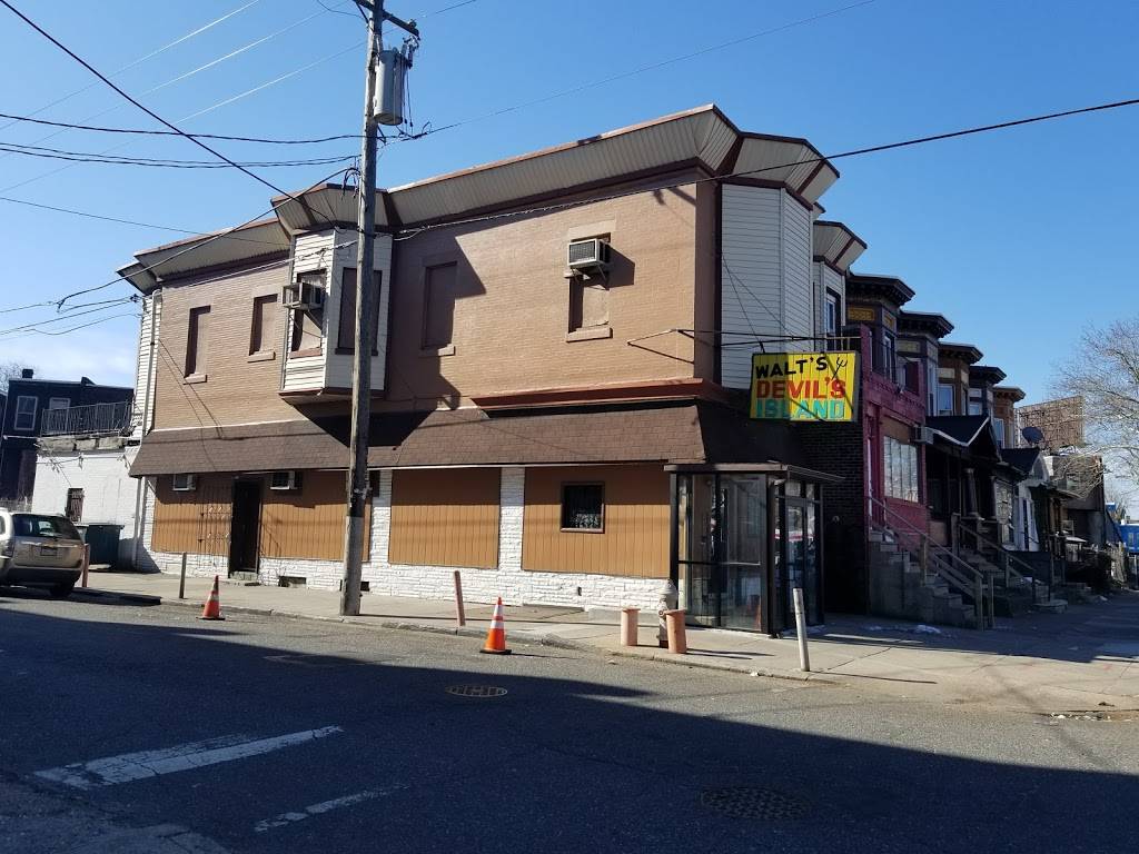 Walts Devils Isle | restaurant | 2100 W Hunting Park Ave, Philadelphia, PA 19140, USA | 2152263199 OR +1 215-226-3199