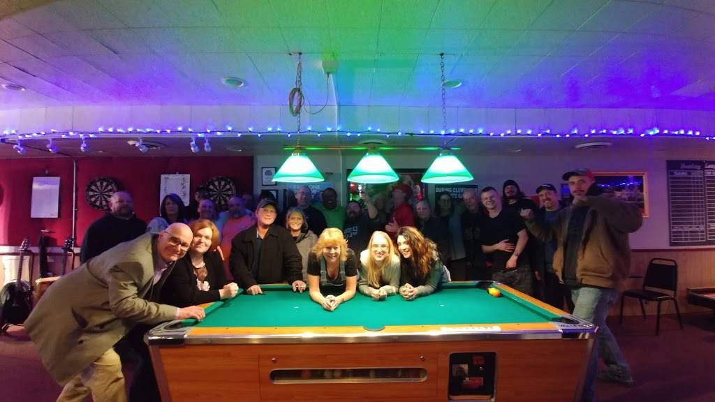 At the Office Bar & Grill | restaurant | 30511 Euclid Ave, Wickliffe, OH 44092, USA | 4409441743 OR +1 440-944-1743