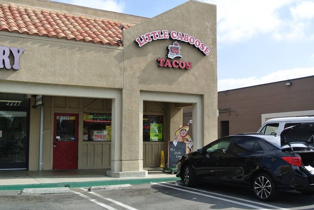 Little Caboose Taco Shop | restaurant | 2333 W Ball Rd, Anaheim, CA 92804, USA | 7147800162 OR +1 714-780-0162