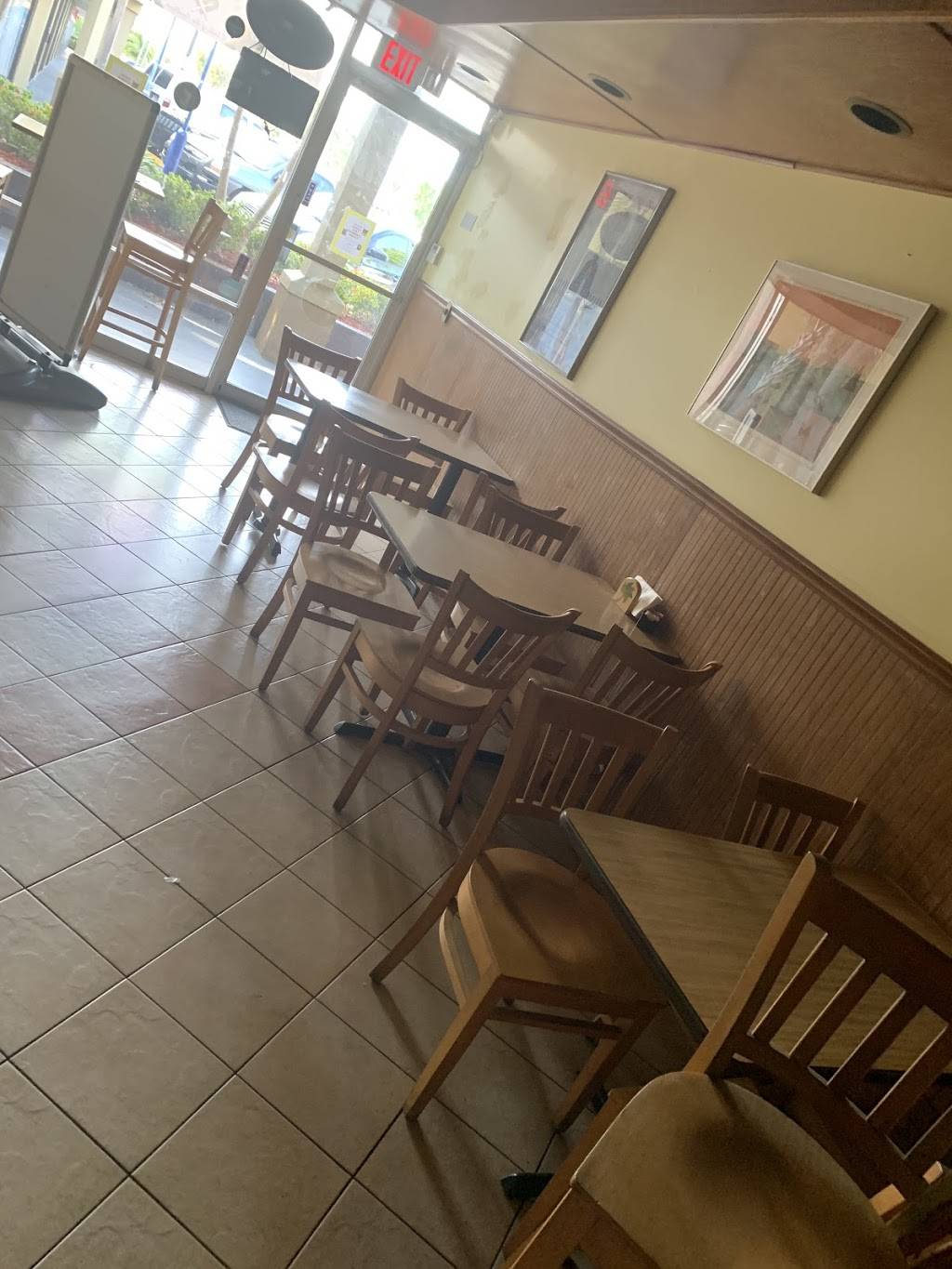 T & M Caribbean Cuisine | restaurant | 1004 E Sample Rd, Pompano Beach, FL 33064, USA | 7542271153 OR +1 754-227-1153