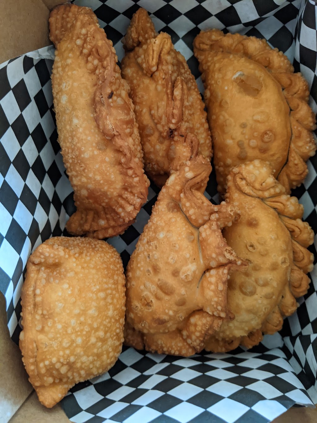 Empanadas Chimi | restaurant | 5030 York Blvd, Los Angeles, CA 90042, USA | 3233895084 OR +1 323-389-5084