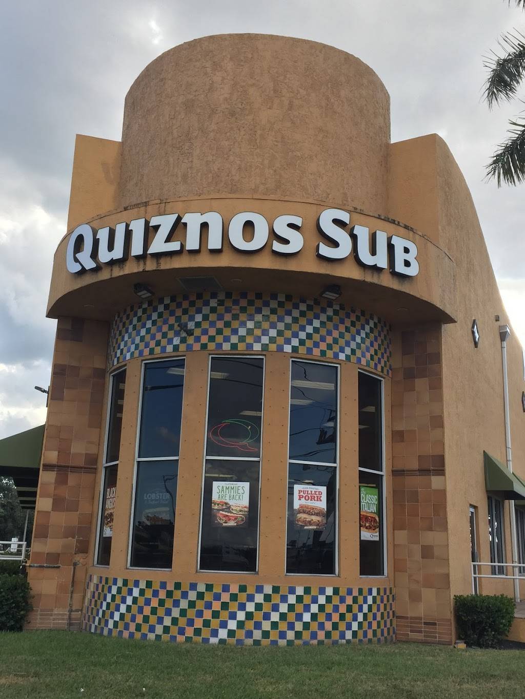 Quiznos | restaurant | 9700 NW 115th Way Unit 3, Medley, FL 33178, USA | 3058833146 OR +1 305-883-3146
