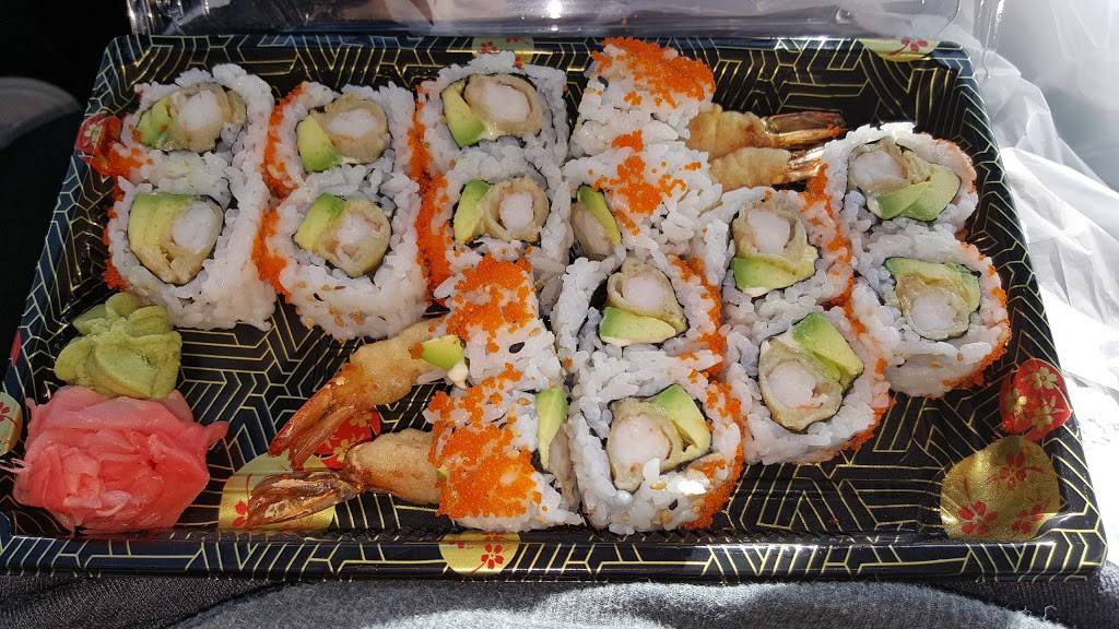 Yoshi Sushi | restaurant | 7895 Gunn Hwy, Tampa, FL 33626, USA | 8137927515 OR +1 813-792-7515