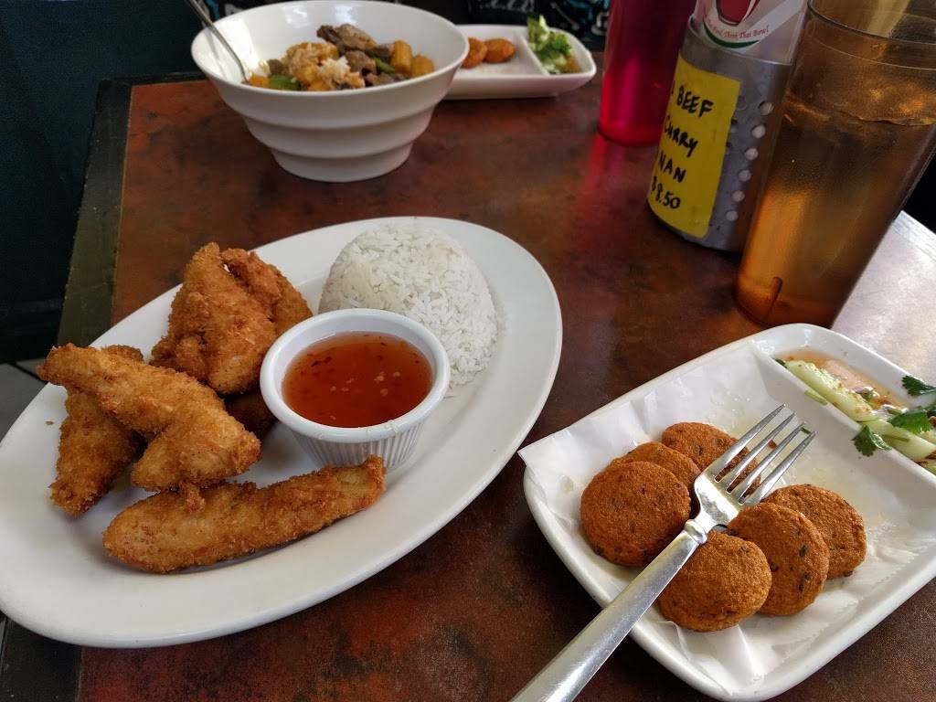 Thai Bowl | restaurant | 1049 W Taylor St, Chicago, IL 60607, USA | 3122269129 OR +1 312-226-9129