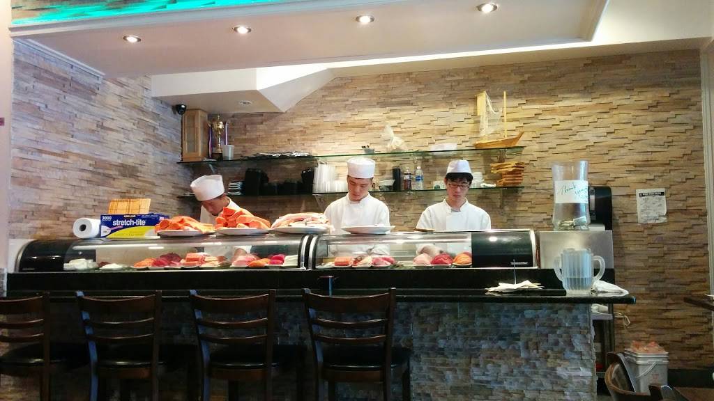 Sushi Para II | restaurant | 2258 N Clark St, Chicago, IL 60614, USA | 7734773219 OR +1 773-477-3219