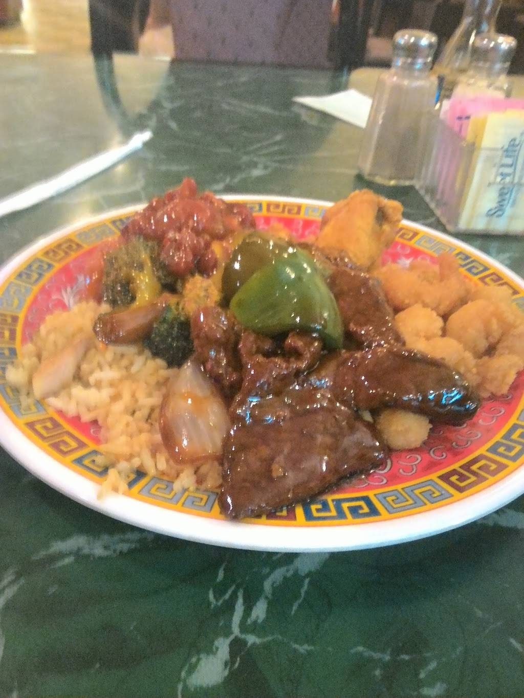 East Wind Restaurant | restaurant | 406 E 3rd St, Pembroke, NC 28372, USA | 9105221383 OR +1 910-522-1383