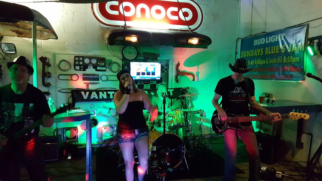 American Garage - Lees Summit | restaurant | 1 SE 4th St, Lees Summit, MO 64063, USA | 8169444005 OR +1 816-944-4005