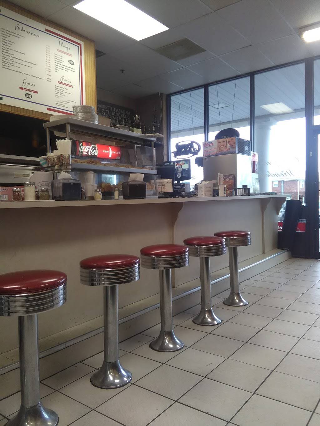 Brunos | restaurant | 1006 US-46, Clifton, NJ 07013, USA | 9734733339 OR +1 973-473-3339