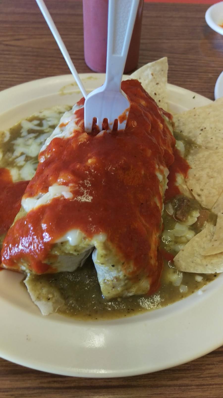 Sergios Taco | restaurant | 308 S Vail Ave, Montebello, CA 90640, USA | 3238889159 OR +1 323-888-9159