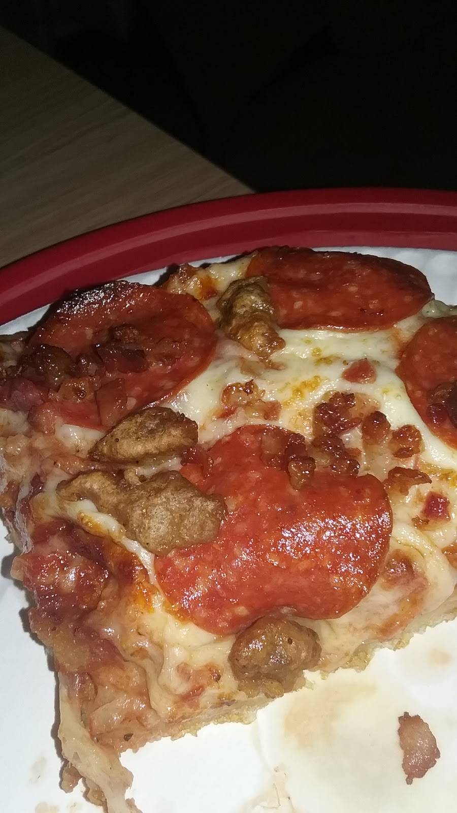 Little Caesars Pizza | meal takeaway | 9827 Potranco Rd, San Antonio, TX 78251, USA | 2107989983 OR +1 210-798-9983