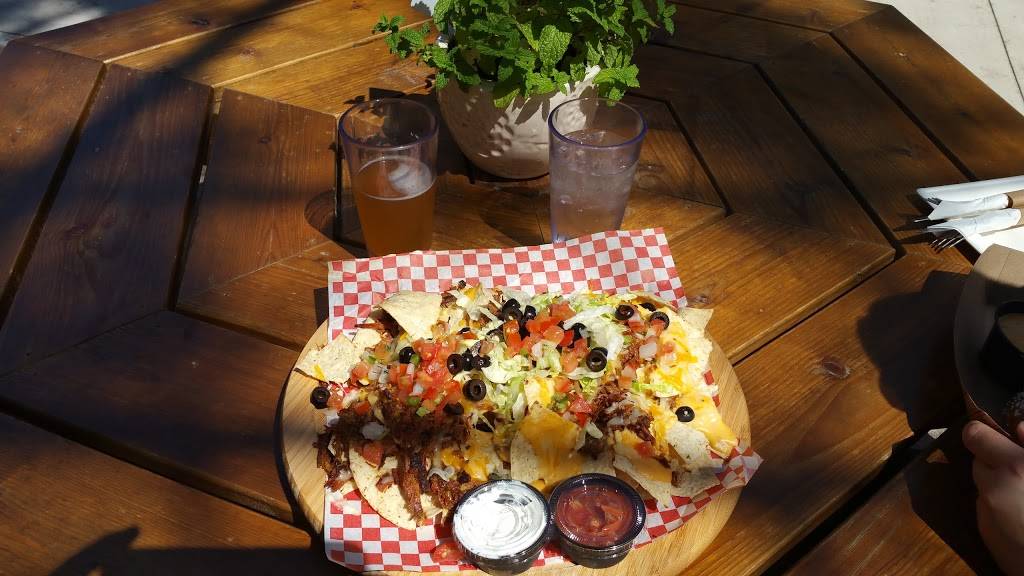 Amery Ale Works | restaurant | 4041, 588 115th St, Amery, WI 54001, USA | 7152685226 OR +1 715-268-5226