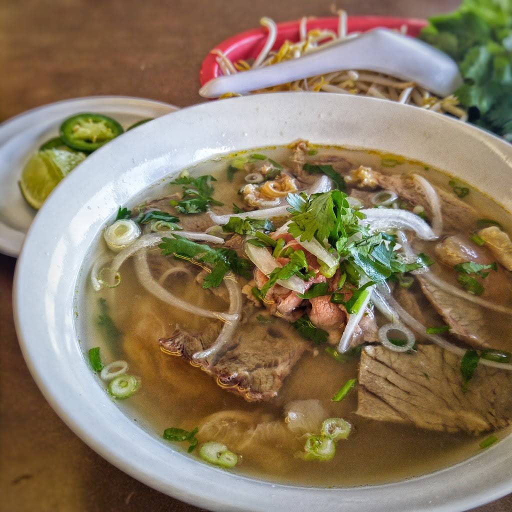 Pho One | restaurant | 11148 Westheimer Rd, Houston, TX 77042, USA | 7139170351 OR +1 713-917-0351