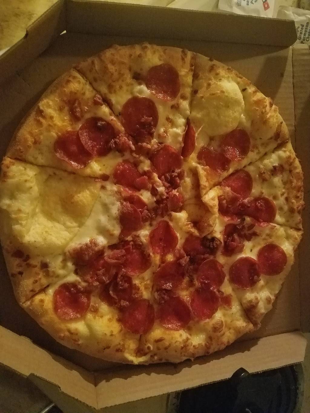 Dominos Pizza | meal delivery | 6444 Pearl Rd, Parma Heights, OH 44130, USA | 4408850334 OR +1 440-885-0334