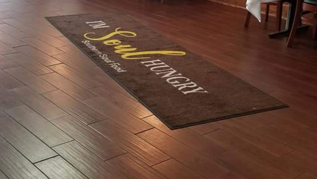 I’m Soul Hungry | restaurant | 2043 Howard St, Chicago, IL 60645, USA | 7739618379 OR +1 773-961-8379