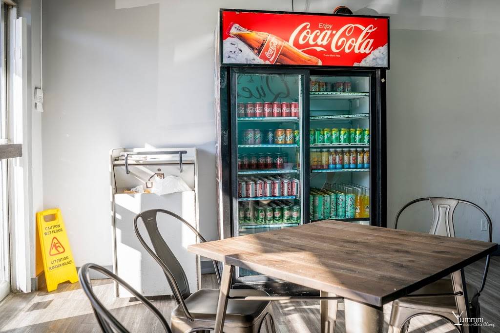 Shawarma Queenz | restaurant | 305 Port Union Rd Unit 2, Scarborough, ON M1C 2L5, Canada | 6477483393 OR +1 647-748-3393