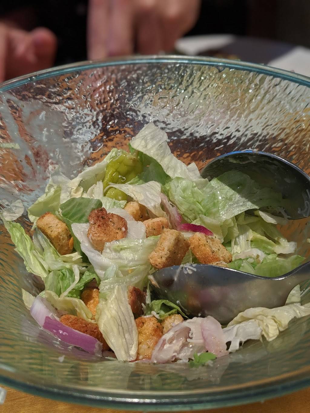 Olive Garden Italian Restaurant | meal takeaway | 5307 Market St, Wilmington, NC 28405, USA | 9107911587 OR +1 910-791-1587