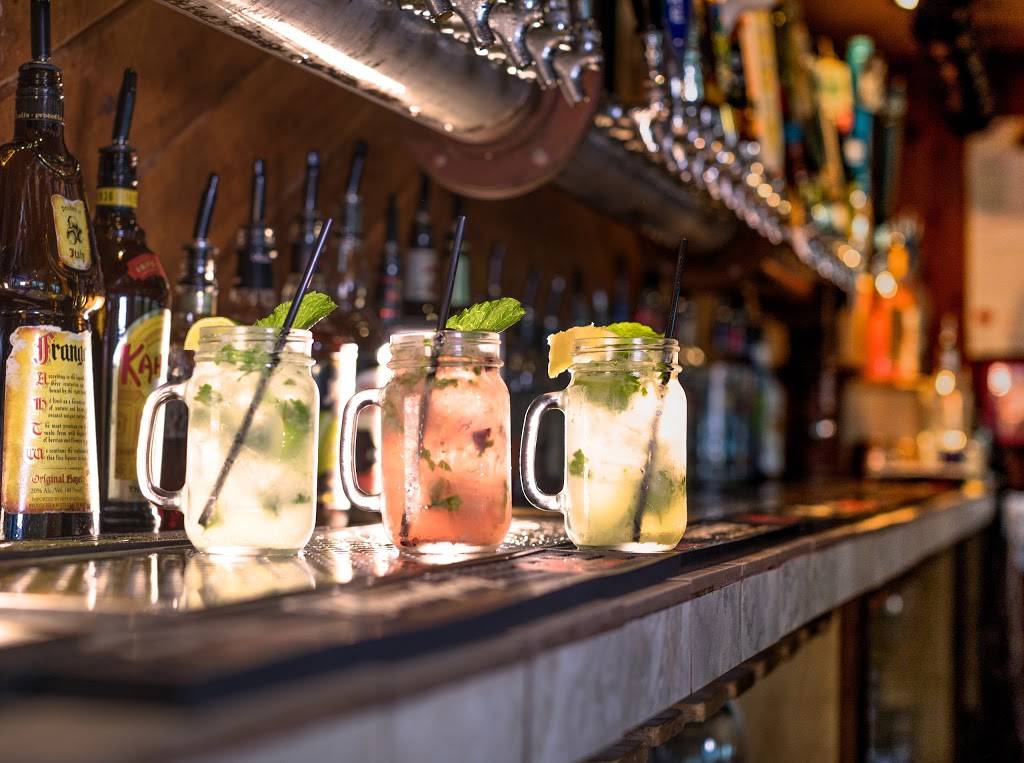 New Englands Ale House Grille Inc | restaurant | 3419 US-19 ALT, Palm Harbor, FL 34683, USA | 7277859700 OR +1 727-785-9700