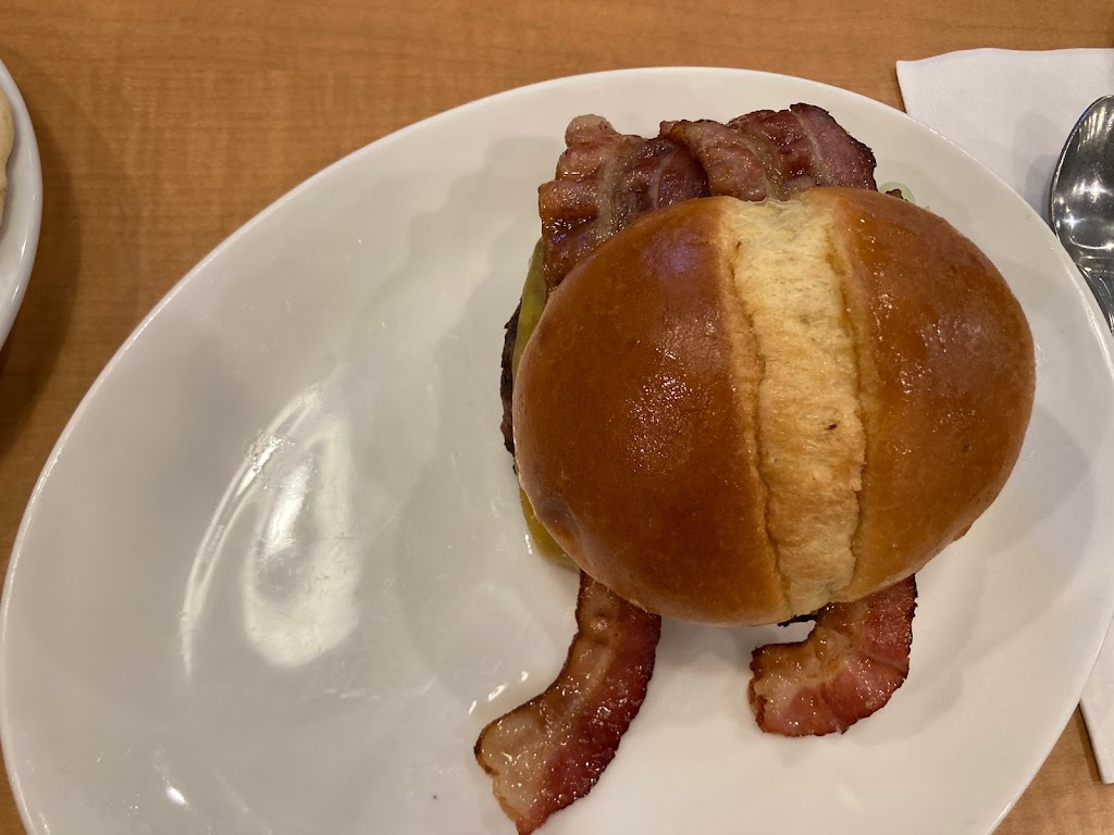 Sharis Cafe and Pies | bakery | 121 Warbonnet Dr, Moscow, ID 83843, USA | 2088821971 OR +1 208-882-1971