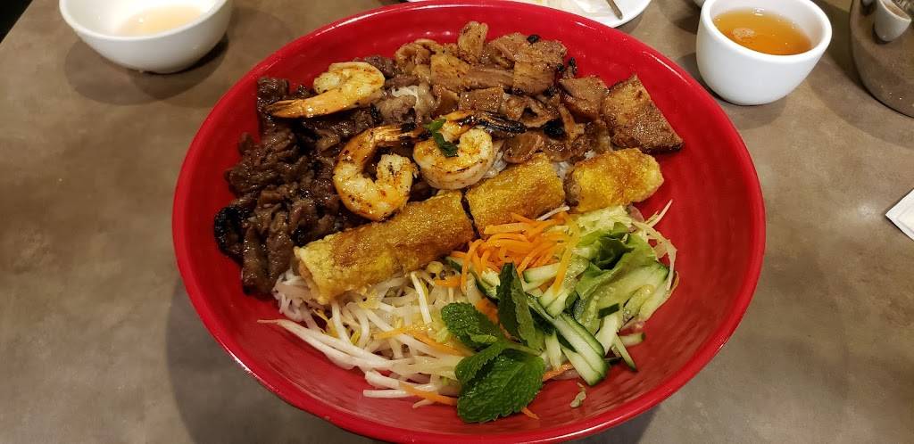 Pho Metro | meal takeaway | 50 Bur Oak Ave Unit 7, Markham, ON L6C 0A2, Canada | 9058886999 OR +1 905-888-6999