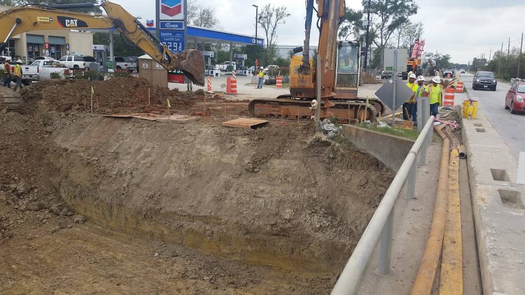 CHEVRON MR EXPRESS | restaurant | 2606 Greens Rd, Houston, TX 77032, USA | 8325982844 OR +1 832-598-2844