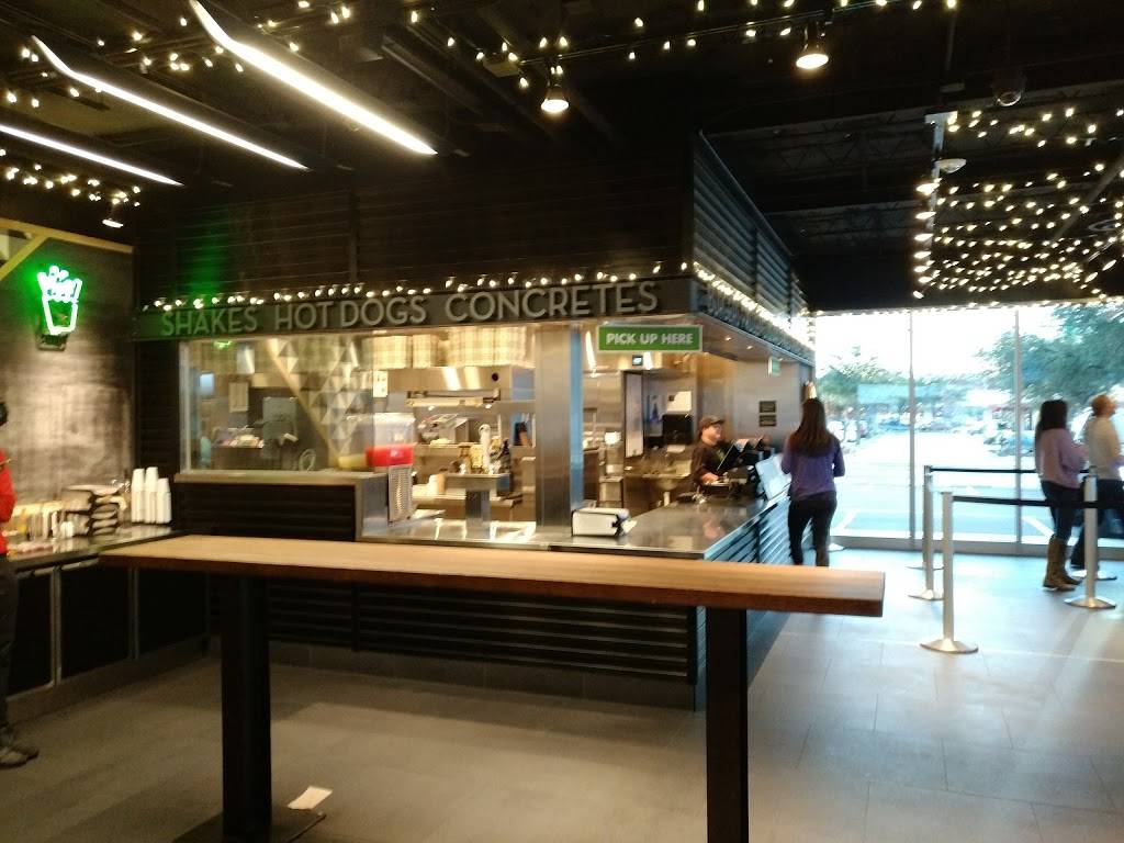 Shake Shack | restaurant | 6025 Royal Ln #305, Dallas, TX 75230, USA | 4694452240 OR +1 469-445-2240