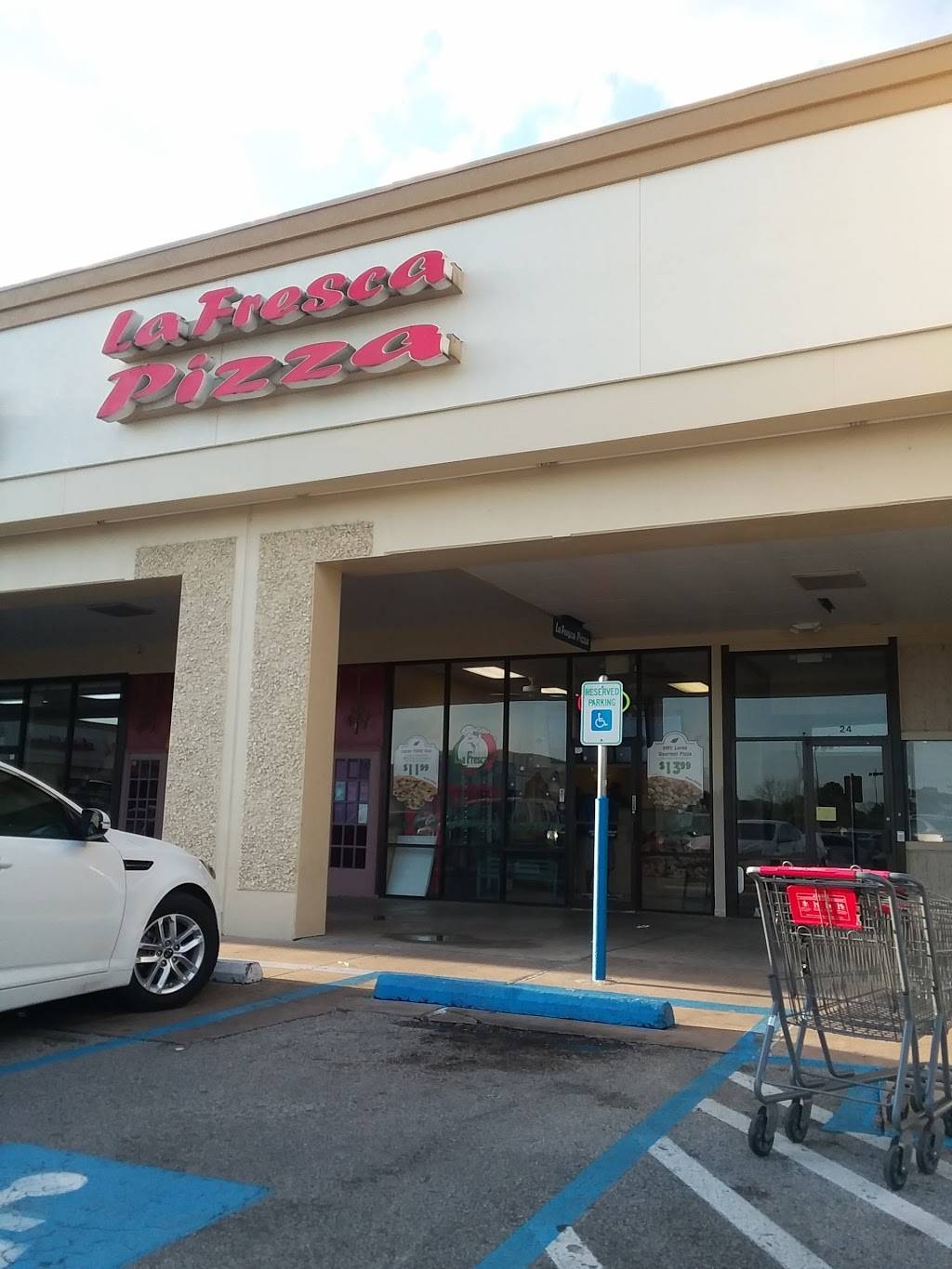 La Fresca Pizza | restaurant | 5300 N Braeswood Blvd, Houston, TX 77096, USA | 7137237777 OR +1 713-723-7777