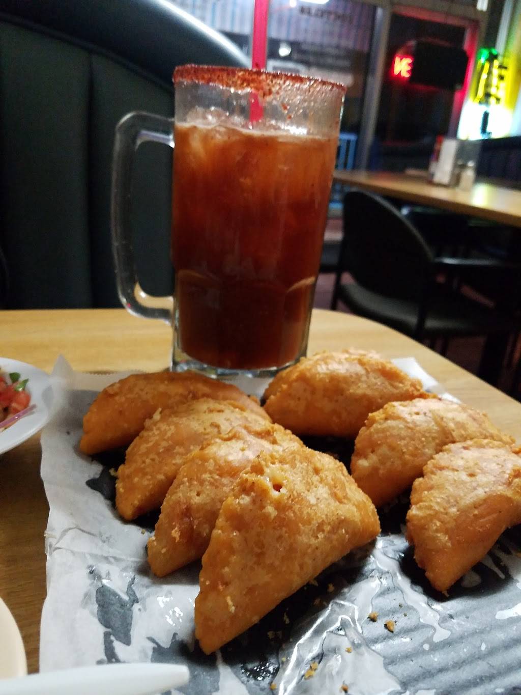 Rincon De Guayabitos | restaurant | 134 1/2 N 1st St, La Puente, CA 91744, USA | 6263698401 OR +1 626-369-8401