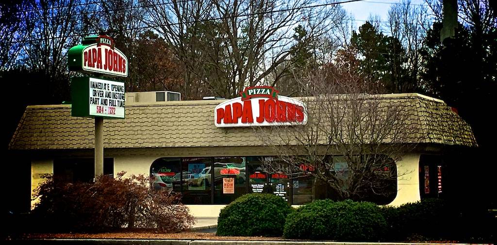 Papa Johns Pizza | restaurant | 7036 Kingston Pike, Knoxville, TN 37919, USA | 8655847272 OR +1 865-584-7272
