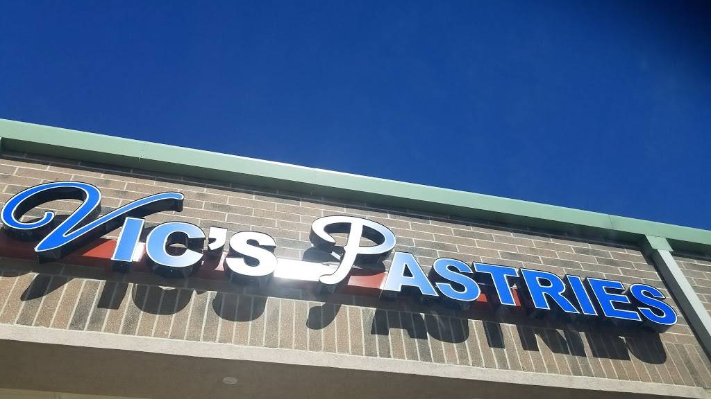 Vics Pastries | restaurant | 1545 E Battlefield Rd, Springfield, MO 65807, USA | 4178898427 OR +1 417-889-8427