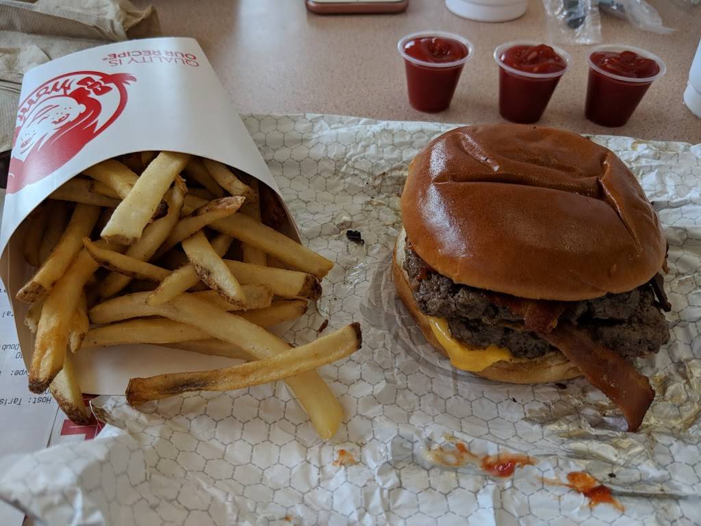 Wendys | restaurant | 7407 Strawberry Plains Pike, Knoxville, TN 37924, USA | 8659336914 OR +1 865-933-6914