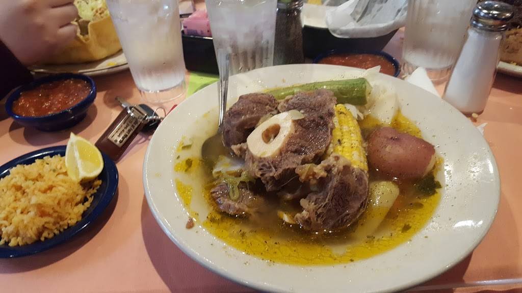 Esperanzas Restaurant & Bakery | bakery | 2122 N Main St, Fort Worth, TX 76164, USA | 8176265770 OR +1 817-626-5770