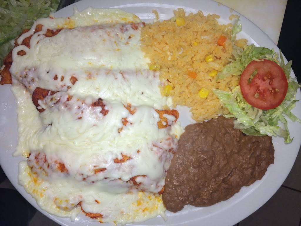 Restaurante Oaxaqueño | restaurant | 2500 NE Seward Ave, Topeka, KS 66616, USA | 7855816215 OR +1 785-581-6215