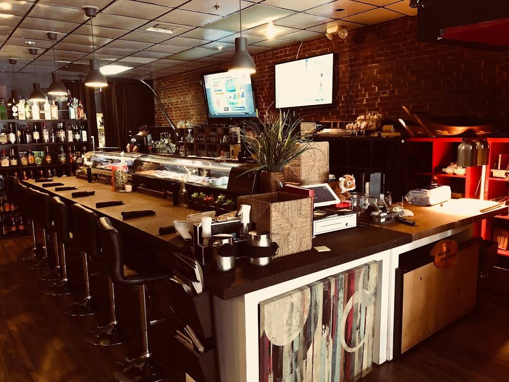 Geisha Sushi Bar | restaurant | 804 E Broadway, Columbia, MO 65201, USA | 5737779997 OR +1 573-777-9997