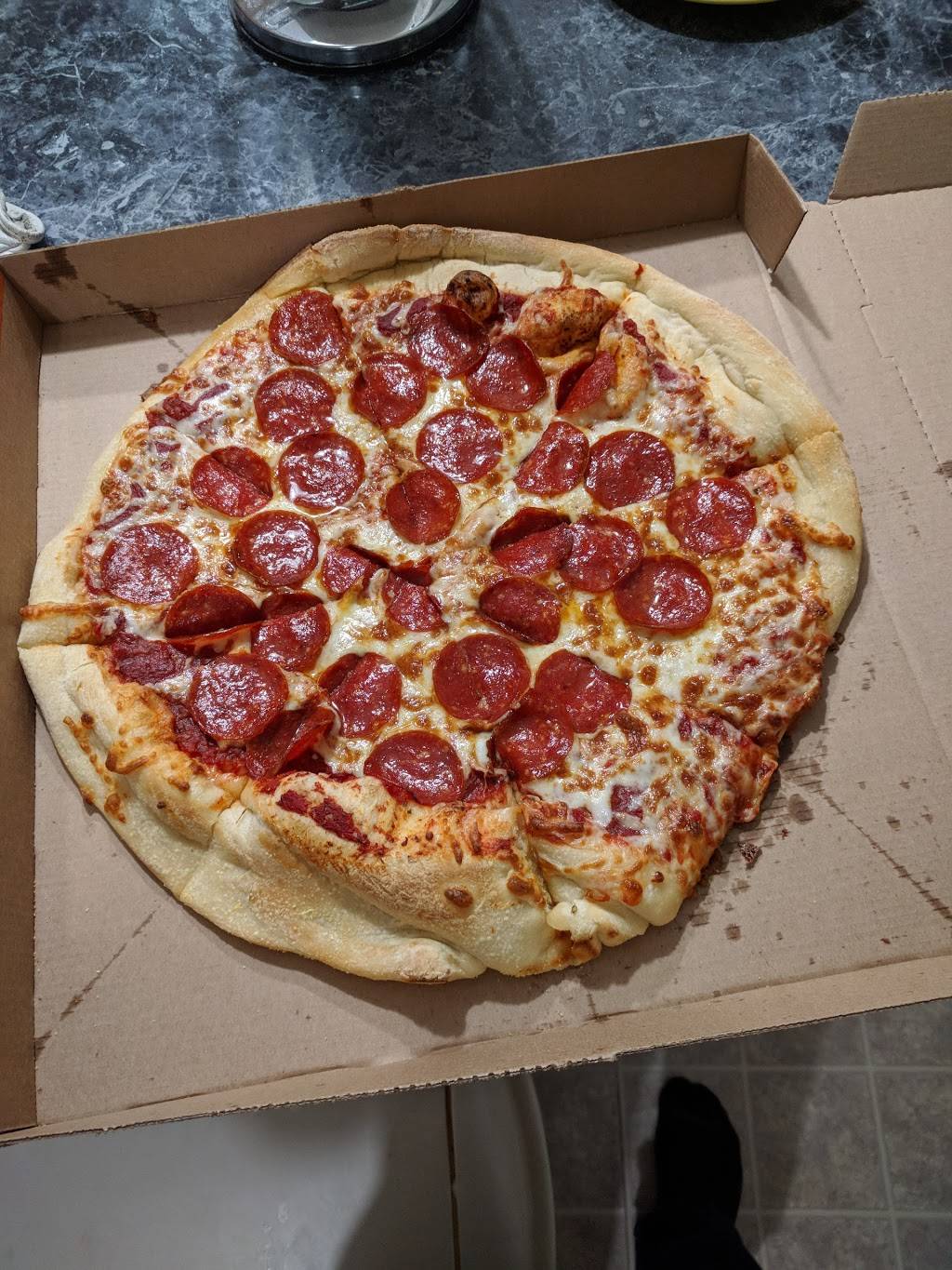 Little Caesars Pizza | meal takeaway | 2046 W 21st St, Wichita, KS 67203, USA | 3168385555 OR +1 316-838-5555