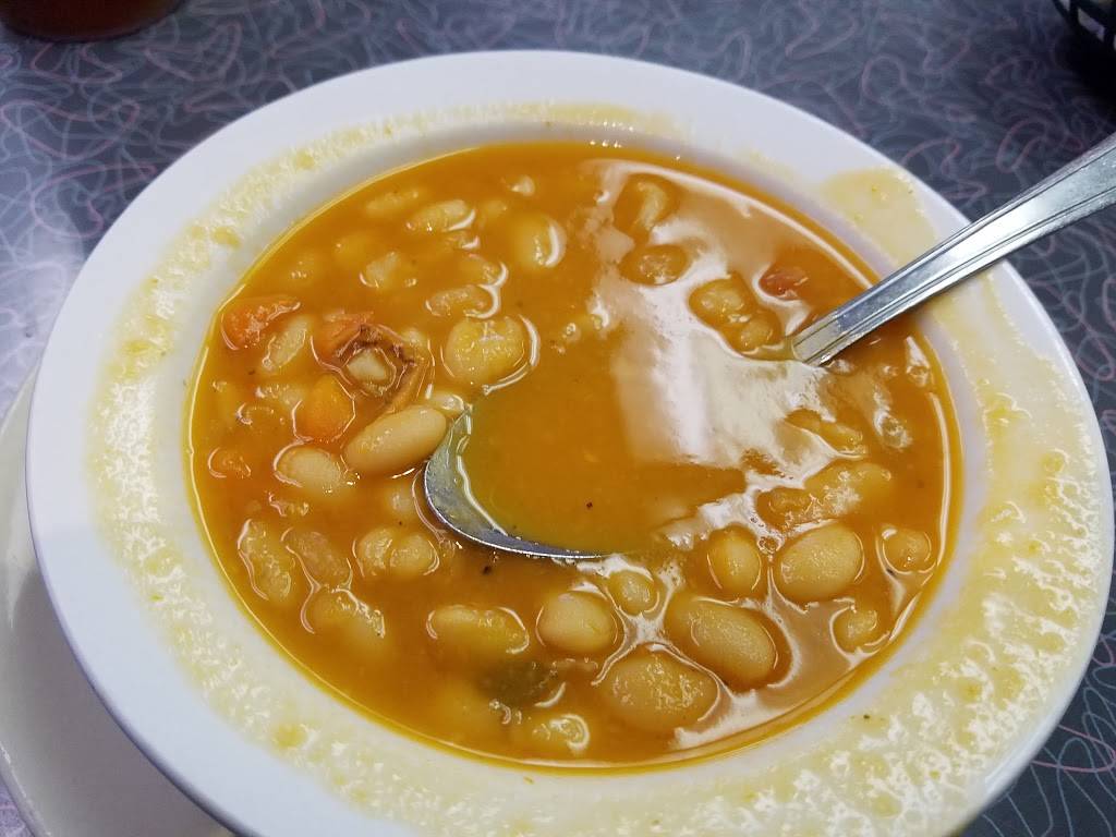 Uncle Bills Diner | restaurant | 845 Roselle Rd, Roselle, IL 60172, USA | 6305828777 OR +1 630-582-8777