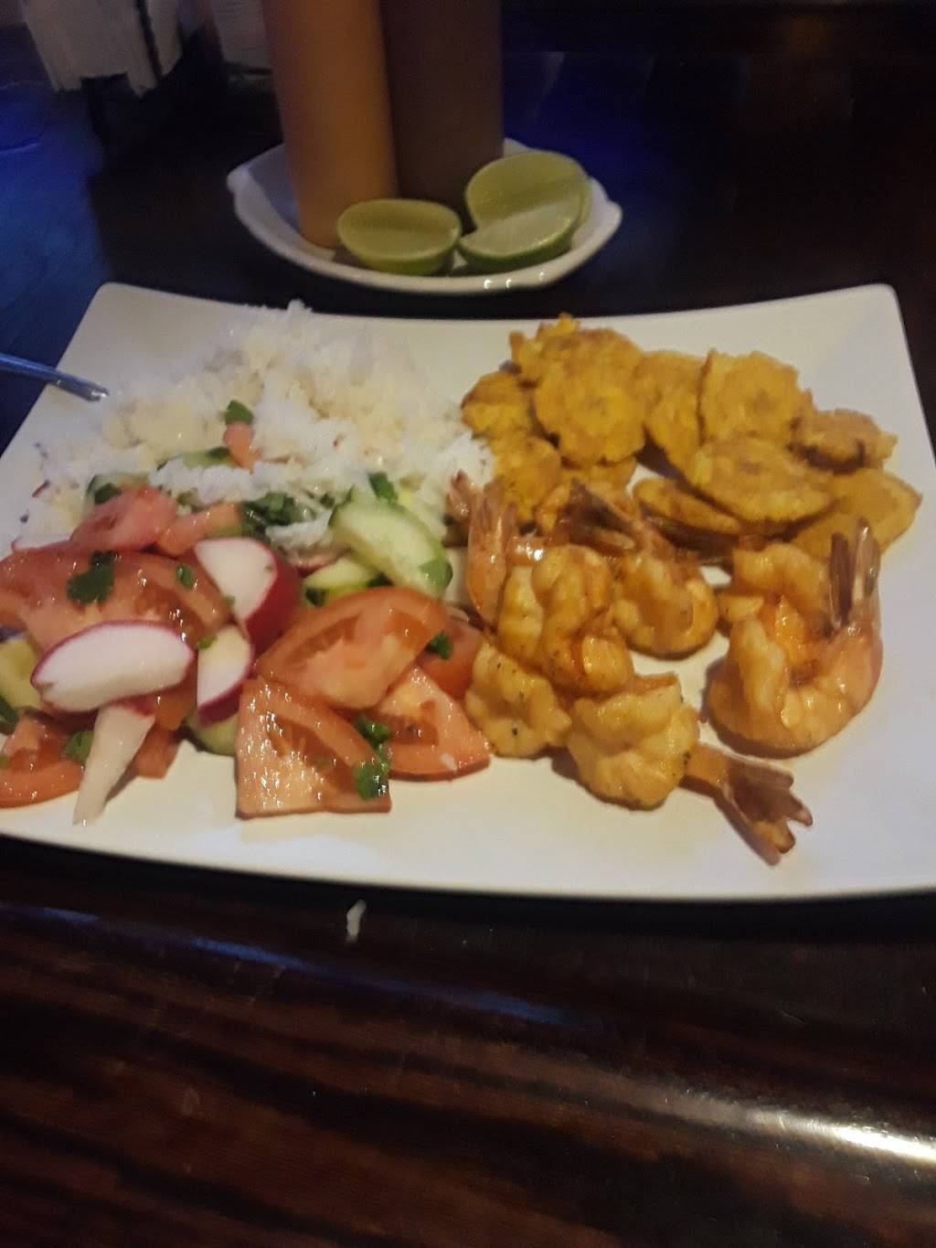 Tipico N.Y. Restaurant | restaurant | 109 N Franklin St, Hempstead, NY 11550, USA | 5164833344 OR +1 516-483-3344