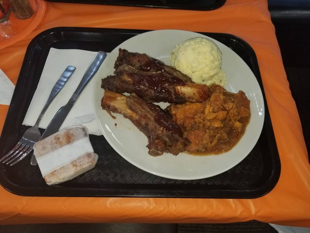 Brother Robinson Genesis Soul Food | restaurant | 143 N Franklin St, Hempstead, NY 11550, USA | 5162804141 OR +1 516-280-4141