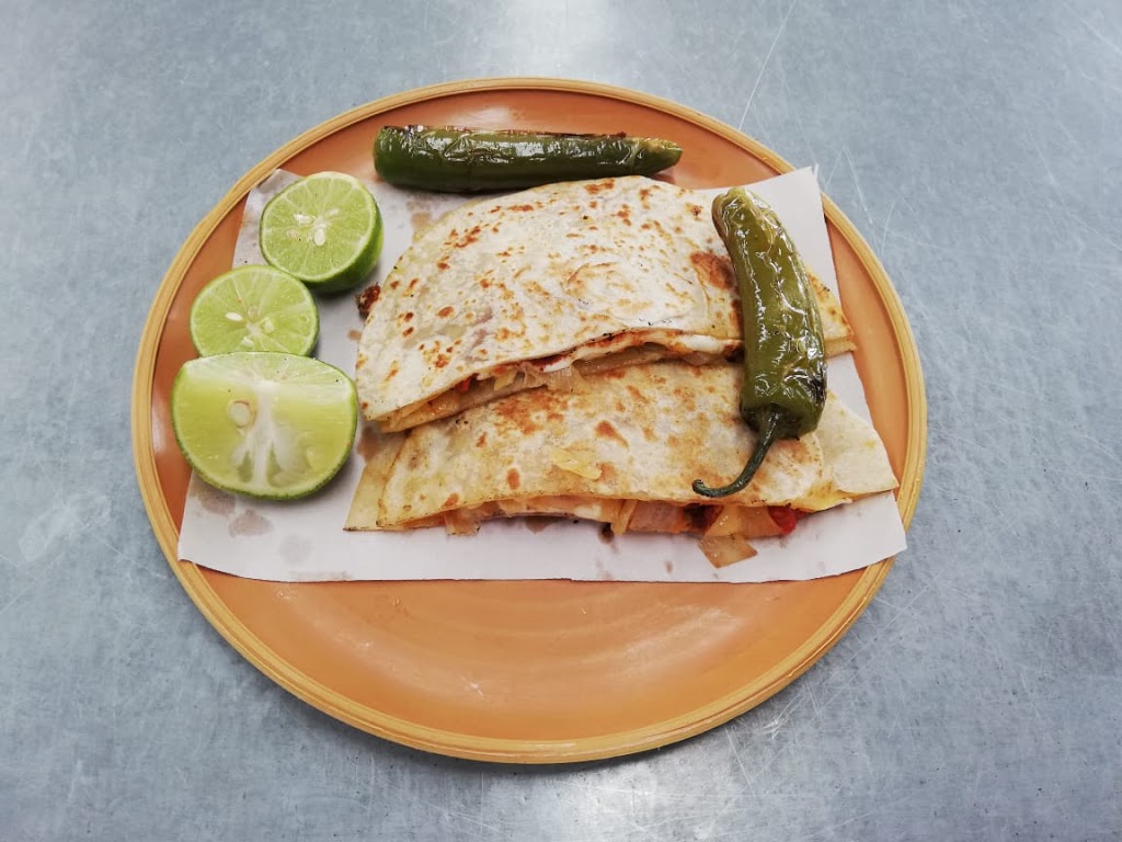 Tacos Lizarraga | restaurant | 1700 1st St, Rosenberg, TX 77471, USA | 8324493550 OR +1 832-449-3550