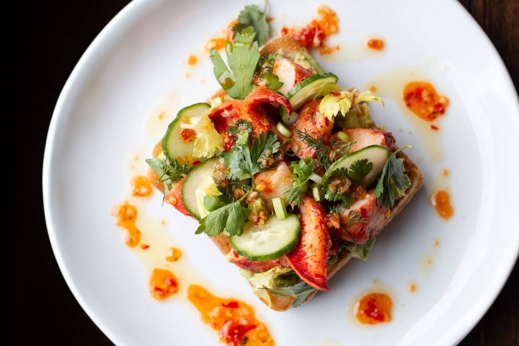 Grand Catch | restaurant | 1672 Grand Ave, St Paul, MN 55105, USA | 6513488541 OR +1 651-348-8541