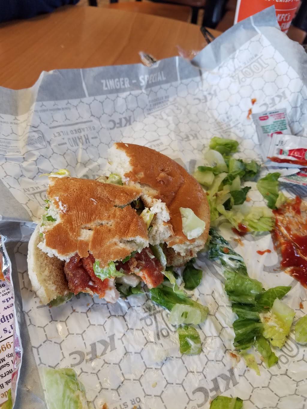 KFC | restaurant | 1130 S State Ave, Alpena, MI 49707, USA | 9893564311 OR +1 989-356-4311