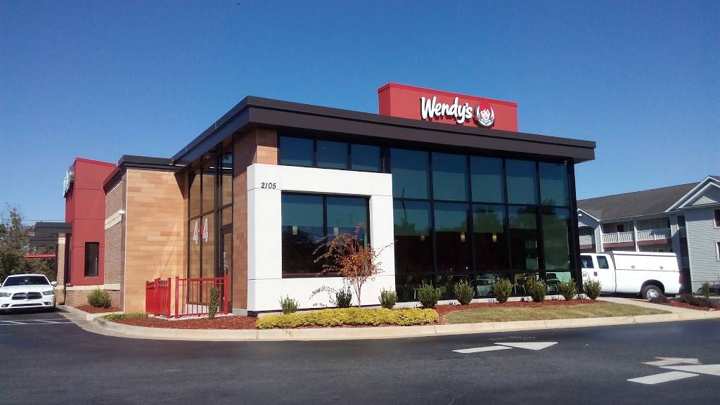 Wendys | restaurant | 2105 Moody Rd, Warner Robins, GA 31088, USA | 4789290008 OR +1 478-929-0008