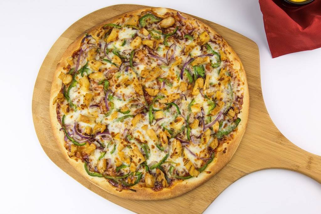 Mama DeLucas Pizza | restaurant | 1951 E Adamo Dr, Tampa, FL 33605, USA | 8132411403 OR +1 813-241-1403