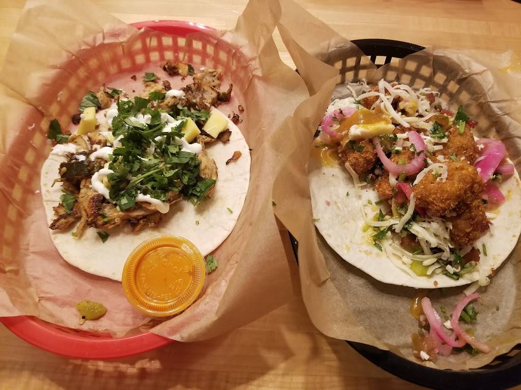 Torchys Tacos | restaurant | 426 E SE Loop 323, Tyler, TX 75701, USA | 9035813716 OR +1 903-581-3716