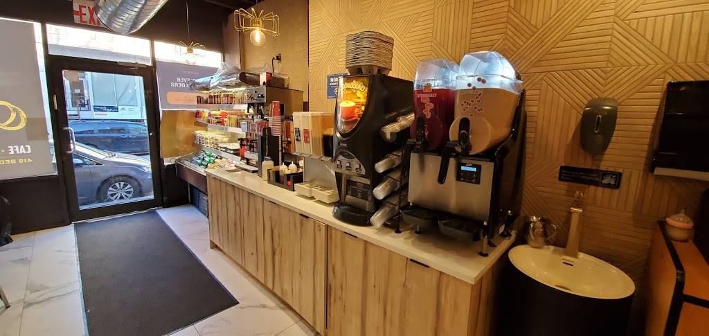 Coffee Break Bedford | restaurant | 419 Bedford Ave, Brooklyn, NY 11211, USA | 7182540044 OR +1 718-254-0044