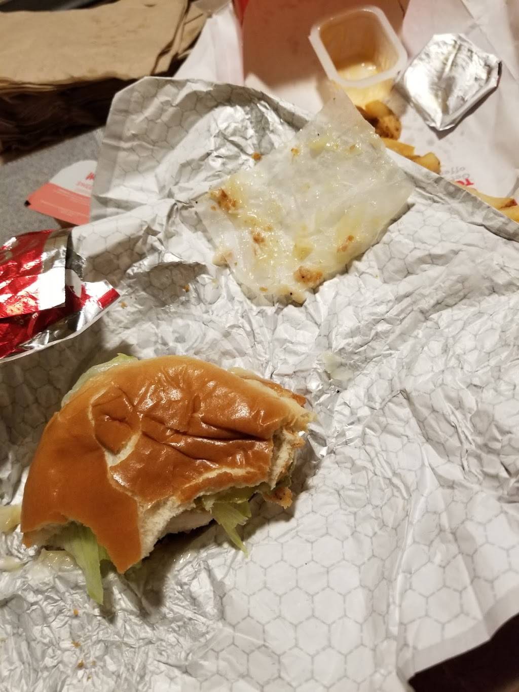 Wendys | restaurant | 516 E Altamonte Dr, Altamonte Springs, FL 32701, USA | 4078311840 OR +1 407-831-1840